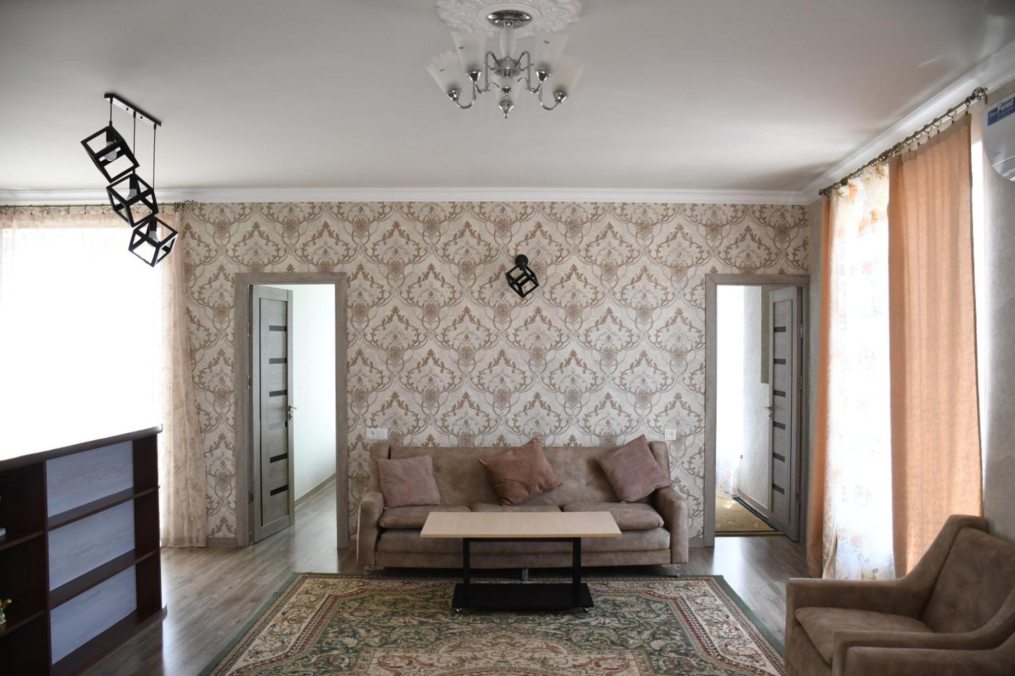 Armani Guest House Martuni Esterno foto
